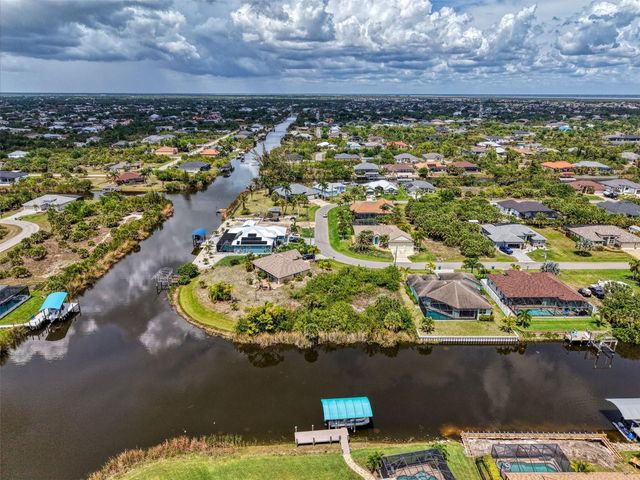 15304 HENNIPEN CIRCLE, Port Charlotte, FL 33981