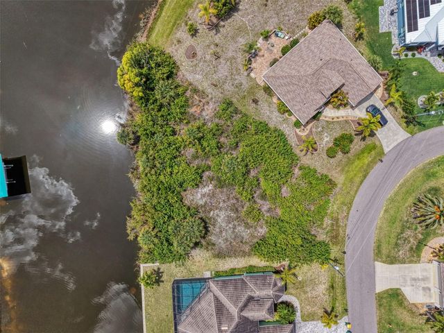 15304 HENNIPEN CIRCLE, Port Charlotte, FL 33981