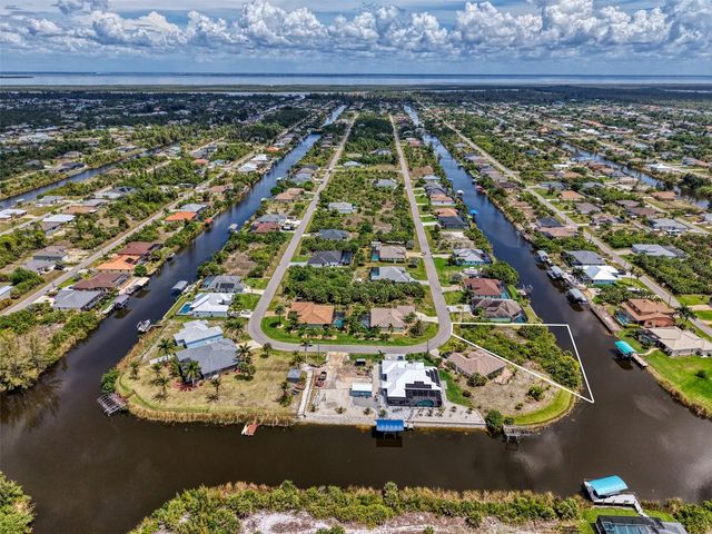 15304 HENNIPEN CIRCLE, Port Charlotte, FL 33981