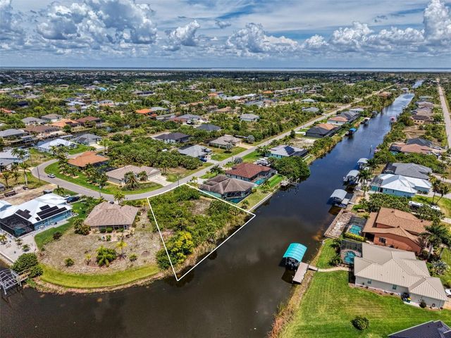 15304 HENNIPEN CIRCLE, Port Charlotte, FL 33981