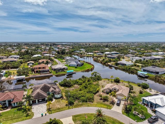 15304 HENNIPEN CIRCLE, Port Charlotte, FL 33981