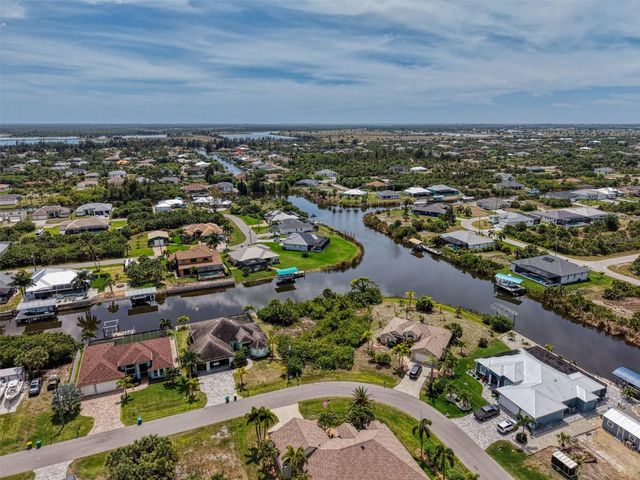 15304 HENNIPEN CIRCLE, Port Charlotte, FL 33981