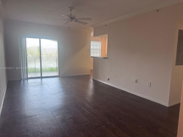 11600 SW 2nd Street 18108, Pembroke Pines, FL 33025