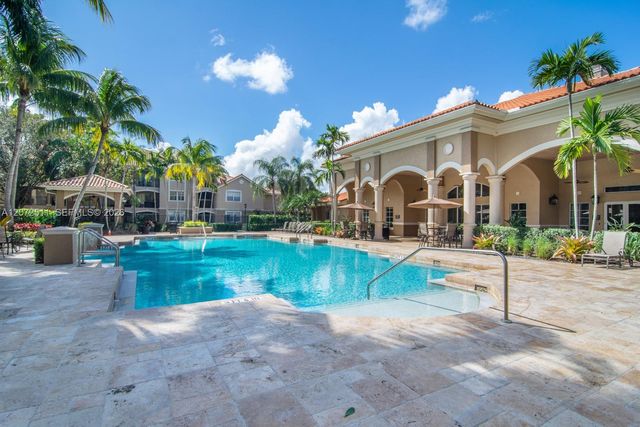 11600 SW 2nd Street 18108, Pembroke Pines, FL 33025