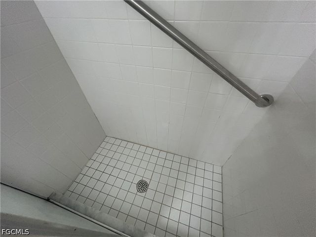 1228 SE 24th AVE B -right side, Cape Coral, FL 33990