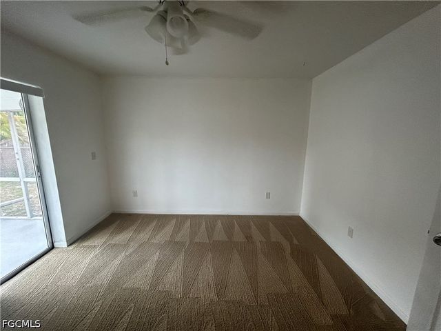 1228 SE 24th AVE B -right side, Cape Coral, FL 33990