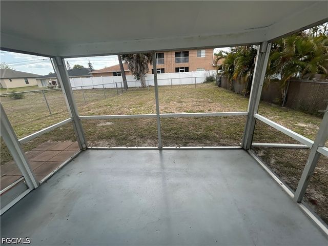 1228 SE 24th AVE B -right side, Cape Coral, FL 33990