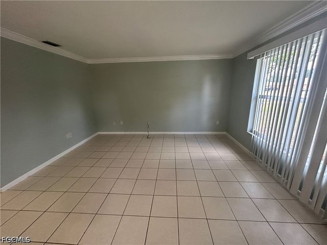 1228 SE 24th AVE B -right side, Cape Coral, FL 33990