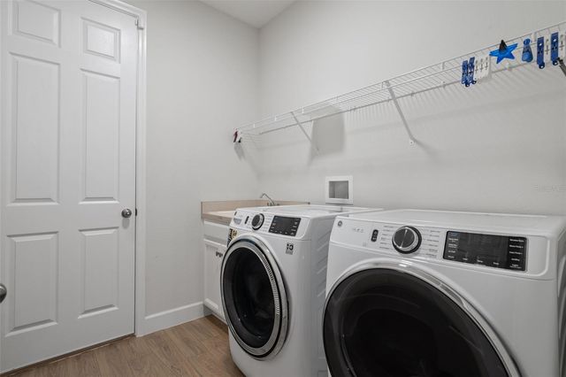 2534 CEDAR SHAKE COURT, Oviedo, FL 32765