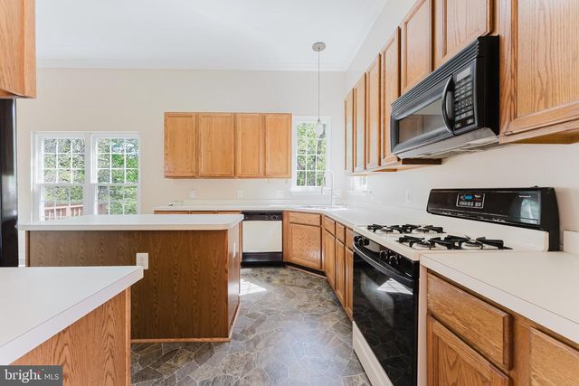 9717 GRANARY PL, Bristow, VA 20136