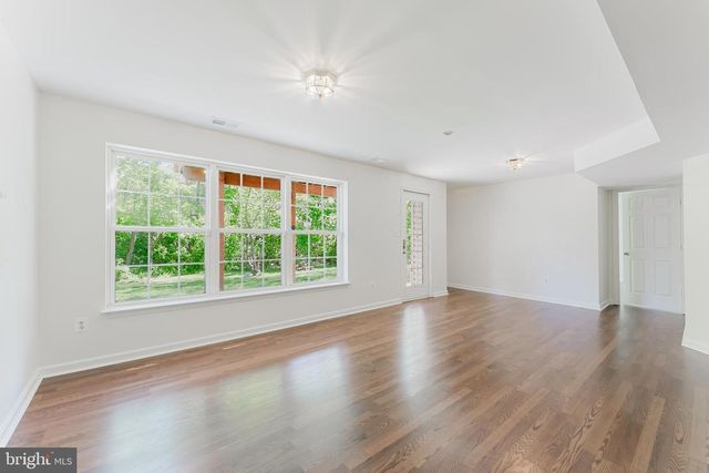 9717 GRANARY PL, Bristow, VA 20136