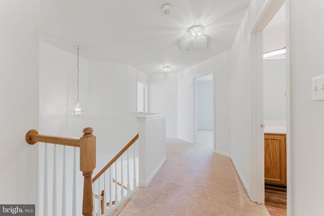 9717 GRANARY PL, Bristow, VA 20136