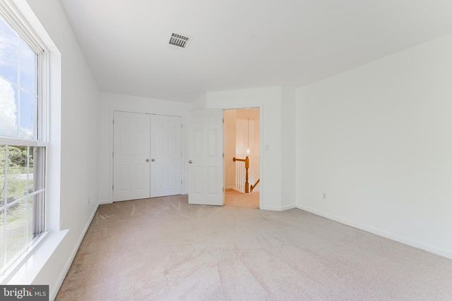 9717 GRANARY PL, Bristow, VA 20136