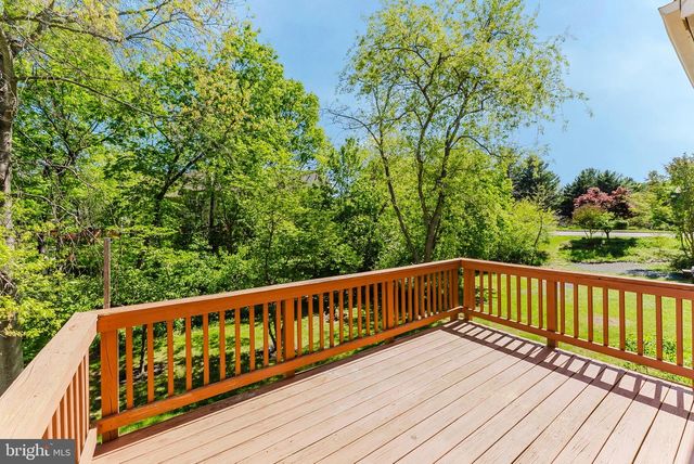 9717 GRANARY PL, Bristow, VA 20136