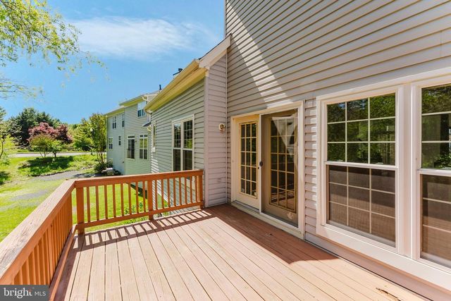 9717 GRANARY PL, Bristow, VA 20136