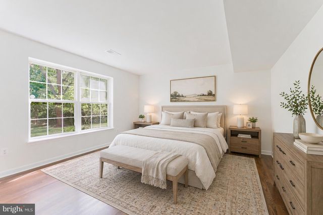 9717 GRANARY PL, Bristow, VA 20136