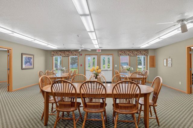 4305 Autumn Ridge Rd Unit 204, Cedar Falls, IA 50613