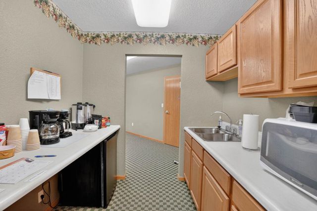 4305 Autumn Ridge Rd Unit 204, Cedar Falls, IA 50613