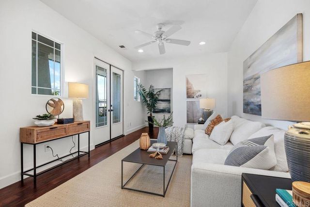 3425 Moon Field Drive, Carlsbad, CA 92010