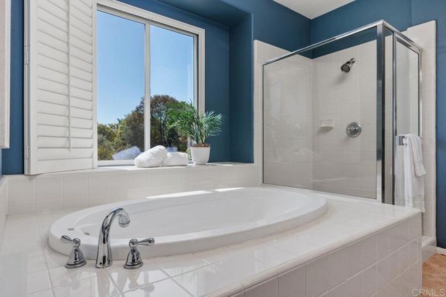 3425 Moon Field Drive, Carlsbad, CA 92010