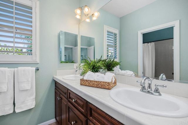 3425 Moon Field Drive, Carlsbad, CA 92010