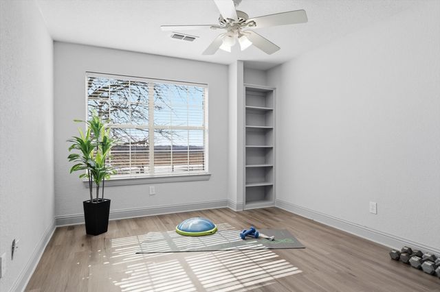 4927 Fm 878, Waxahachie, TX 75165