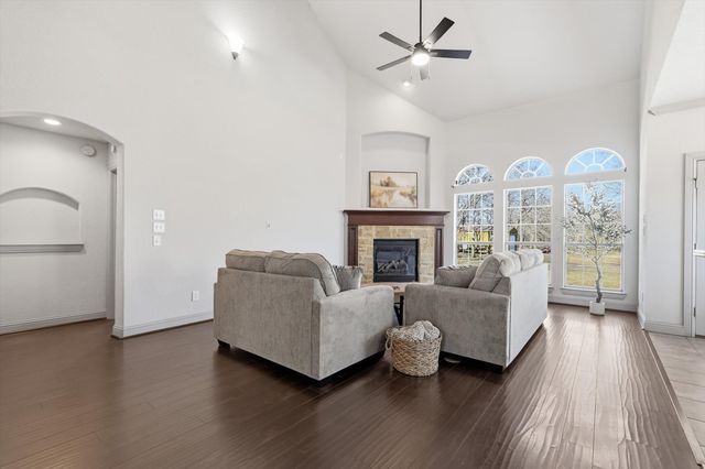 4927 Fm 878, Waxahachie, TX 75165