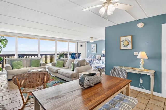 6021 State Highway 361 102, Port Aransas, TX 78373