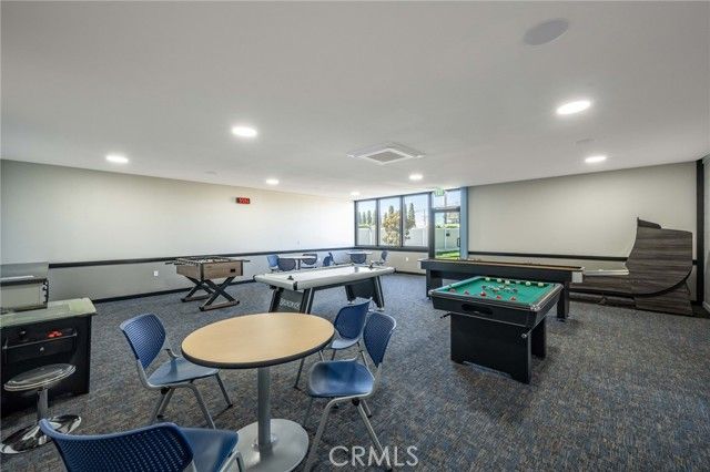 1680 Monterey Road 10G, Seal Beach, CA 90740