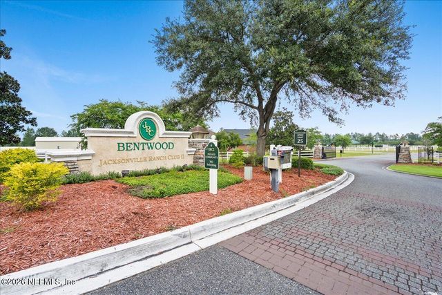 10139 FAIR HILL Court, Jacksonville, FL 32219