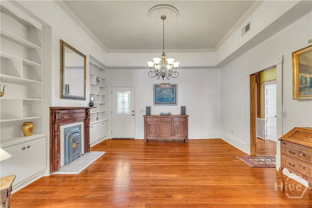 Image 13 of property listing at 213 W Duffy Street, Savannah, GA 31401