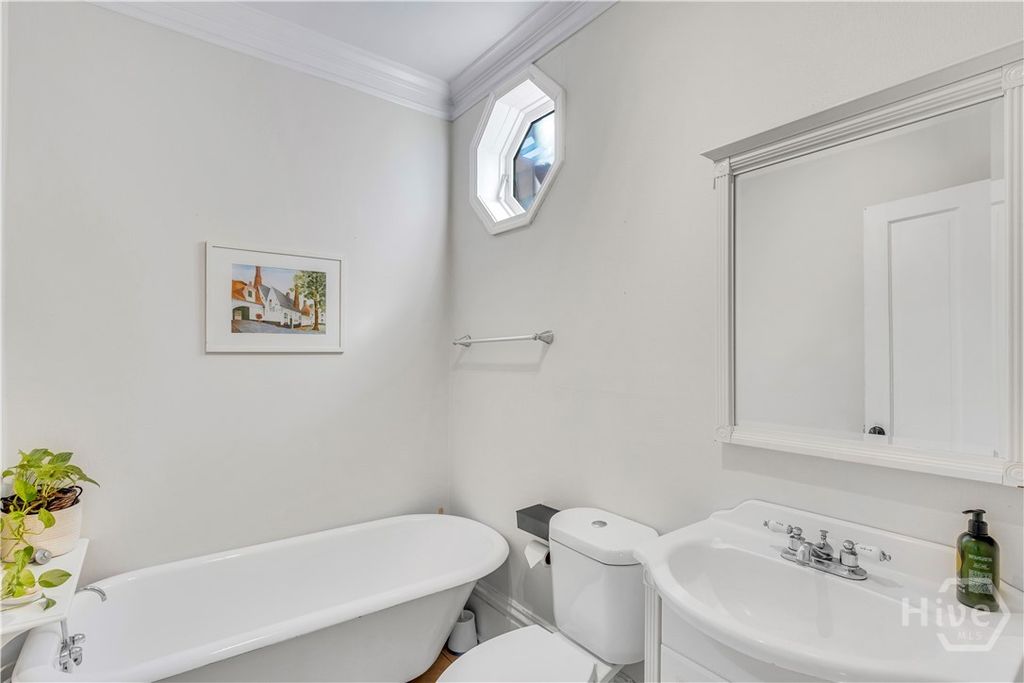 Image 21 of property listing at 213 W Duffy Street, Savannah, GA 31401