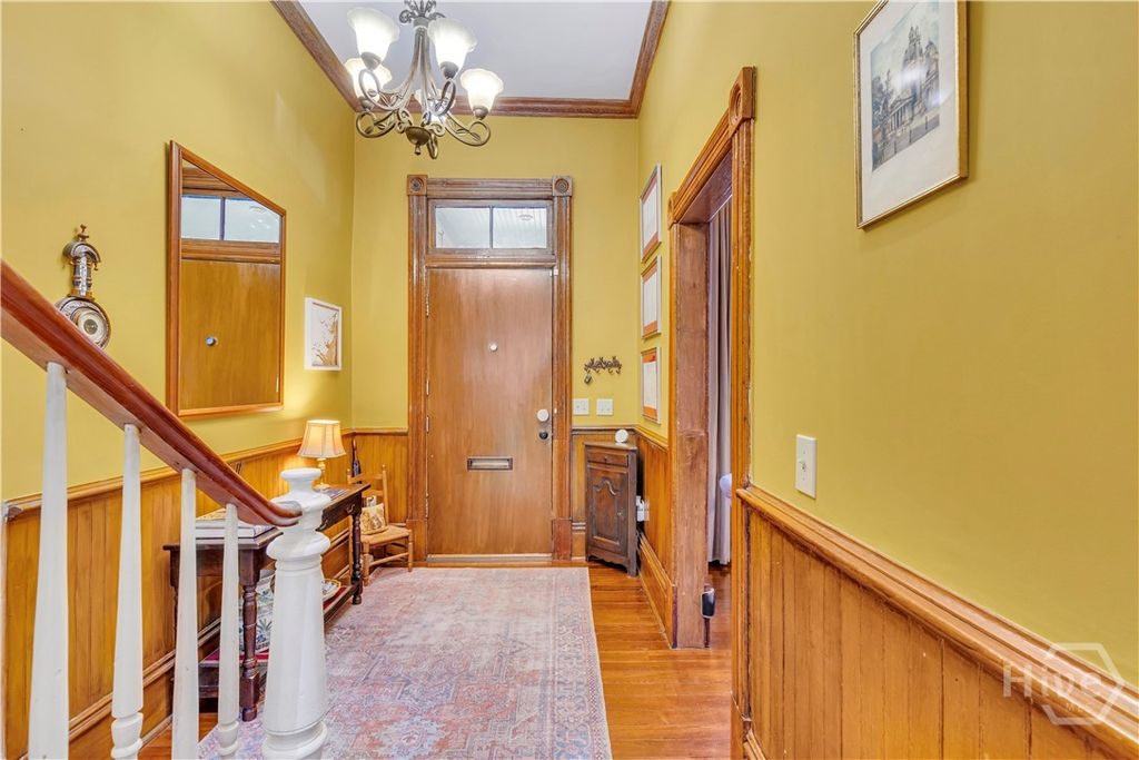 Image 22 of property listing at 213 W Duffy Street, Savannah, GA 31401