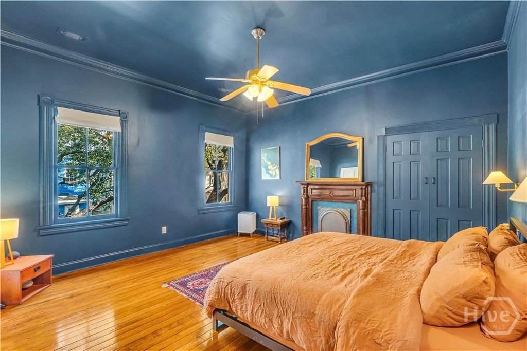 Image 23 of property listing at 213 W Duffy Street, Savannah, GA 31401