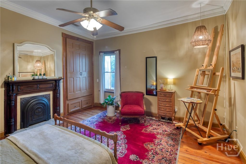 Image 29 of property listing at 213 W Duffy Street, Savannah, GA 31401