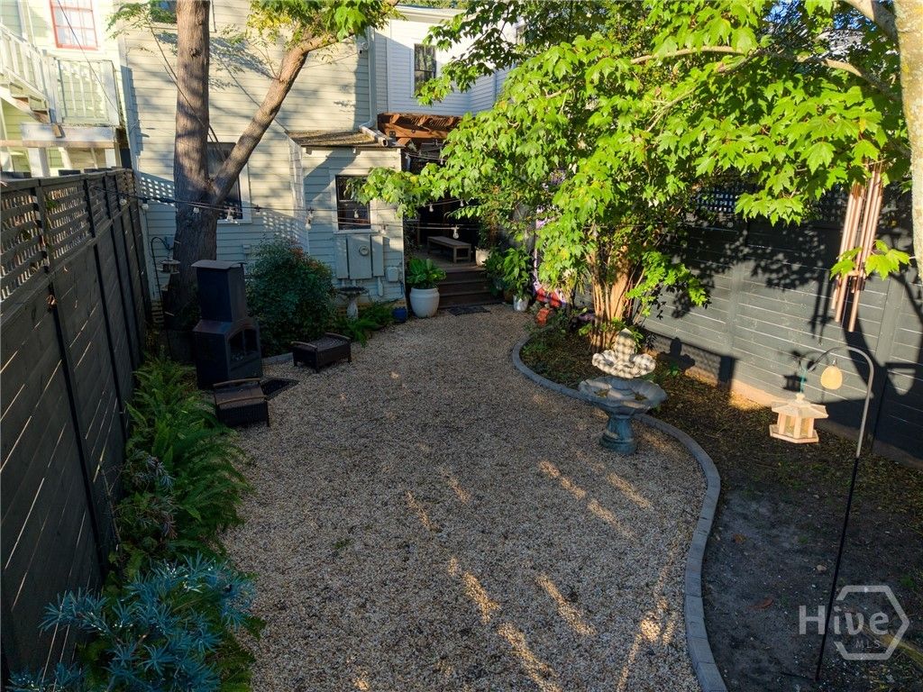 Image 41 of property listing at 213 W Duffy Street, Savannah, GA 31401