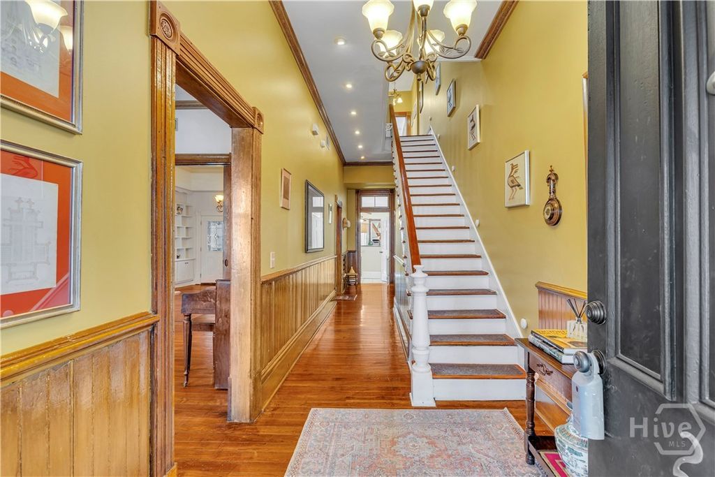 Image 7 of property listing at 213 W Duffy Street, Savannah, GA 31401