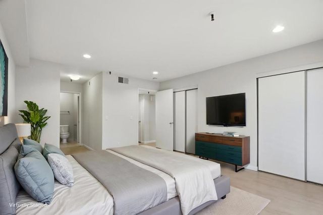 49 Showers Drive E151, Mountain View, CA 94040