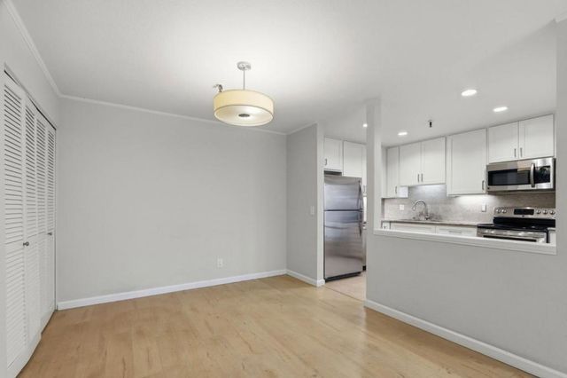 49 Showers Drive E151, Mountain View, CA 94040