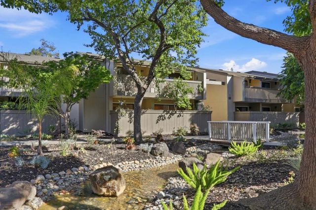 49 Showers Drive E151, Mountain View, CA 94040