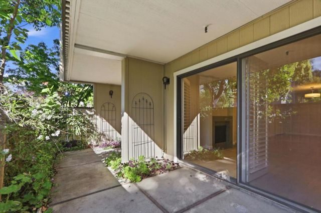 49 Showers Drive E151, Mountain View, CA 94040