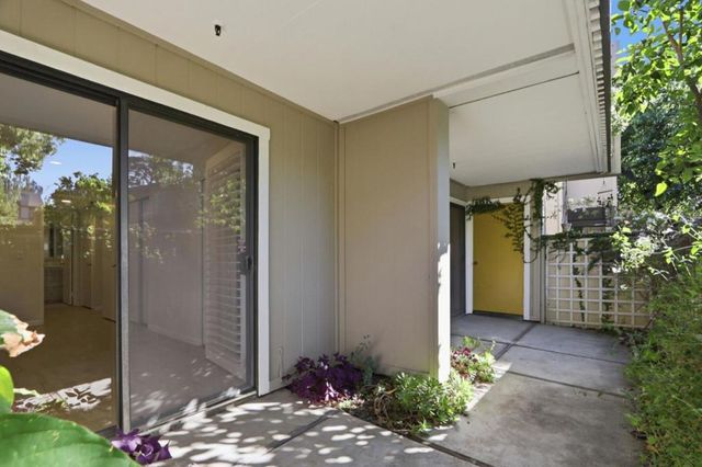 49 Showers Drive E151, Mountain View, CA 94040