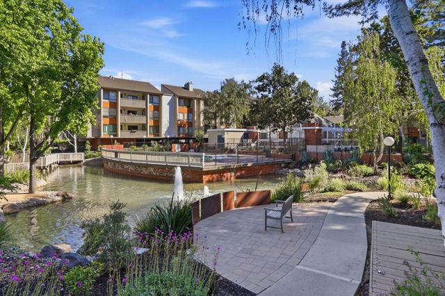 49 Showers Drive E151, Mountain View, CA 94040