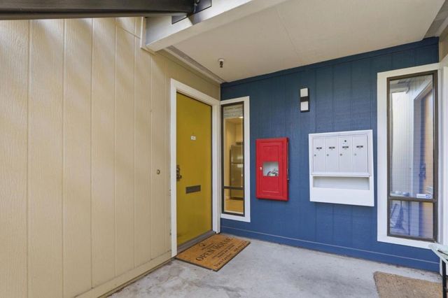 49 Showers Drive E151, Mountain View, CA 94040