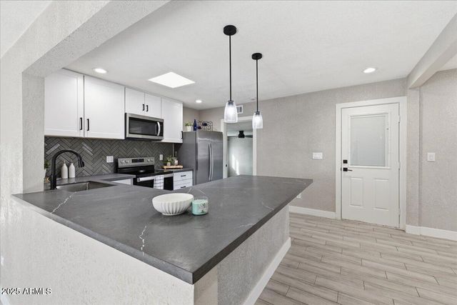 2612 N 31ST Street, Phoenix, AZ 85008