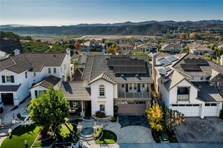 27 Running Brook Dr, Coto De Caza, CA 92679