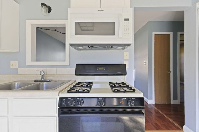 6204 E ROBIN LN, Columbia, MO 65202