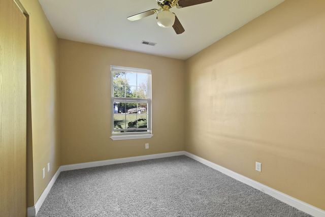 6204 E ROBIN LN, Columbia, MO 65202