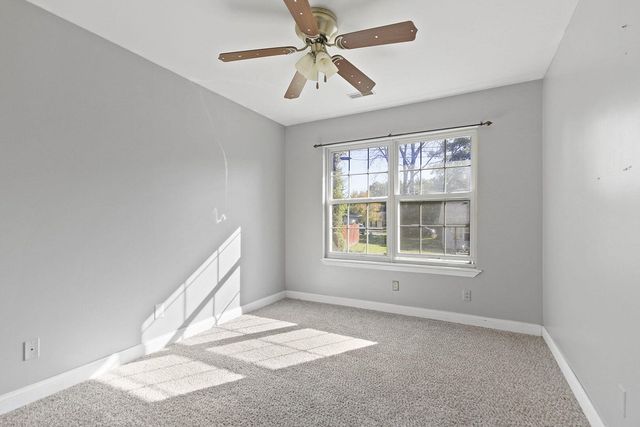 6204 E ROBIN LN, Columbia, MO 65202