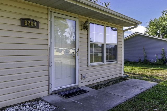 6204 E ROBIN LN, Columbia, MO 65202